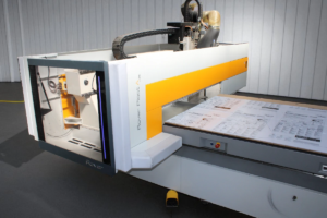 Fresatura-policarbonato Lavorazione policarbonato CNC