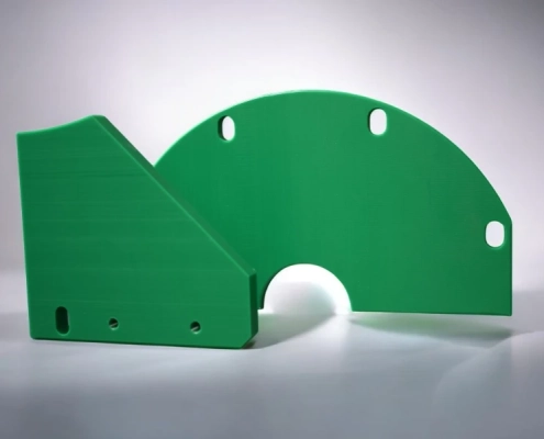 Lavorazione materie plastiche 100 Lavorazione materie plastiche